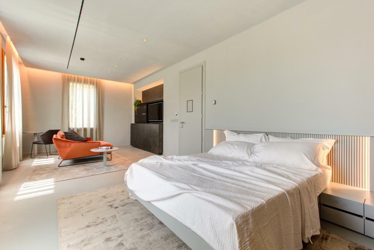 تْشيزيناتيكو Villa Italia الغرفة الصورة
